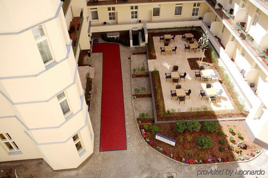 Hotel & Apartments Zarenhof Berlin Prenzlauer Berg Luaran gambar