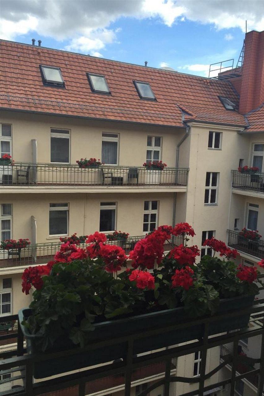 Hotel & Apartments Zarenhof Berlin Prenzlauer Berg Luaran gambar