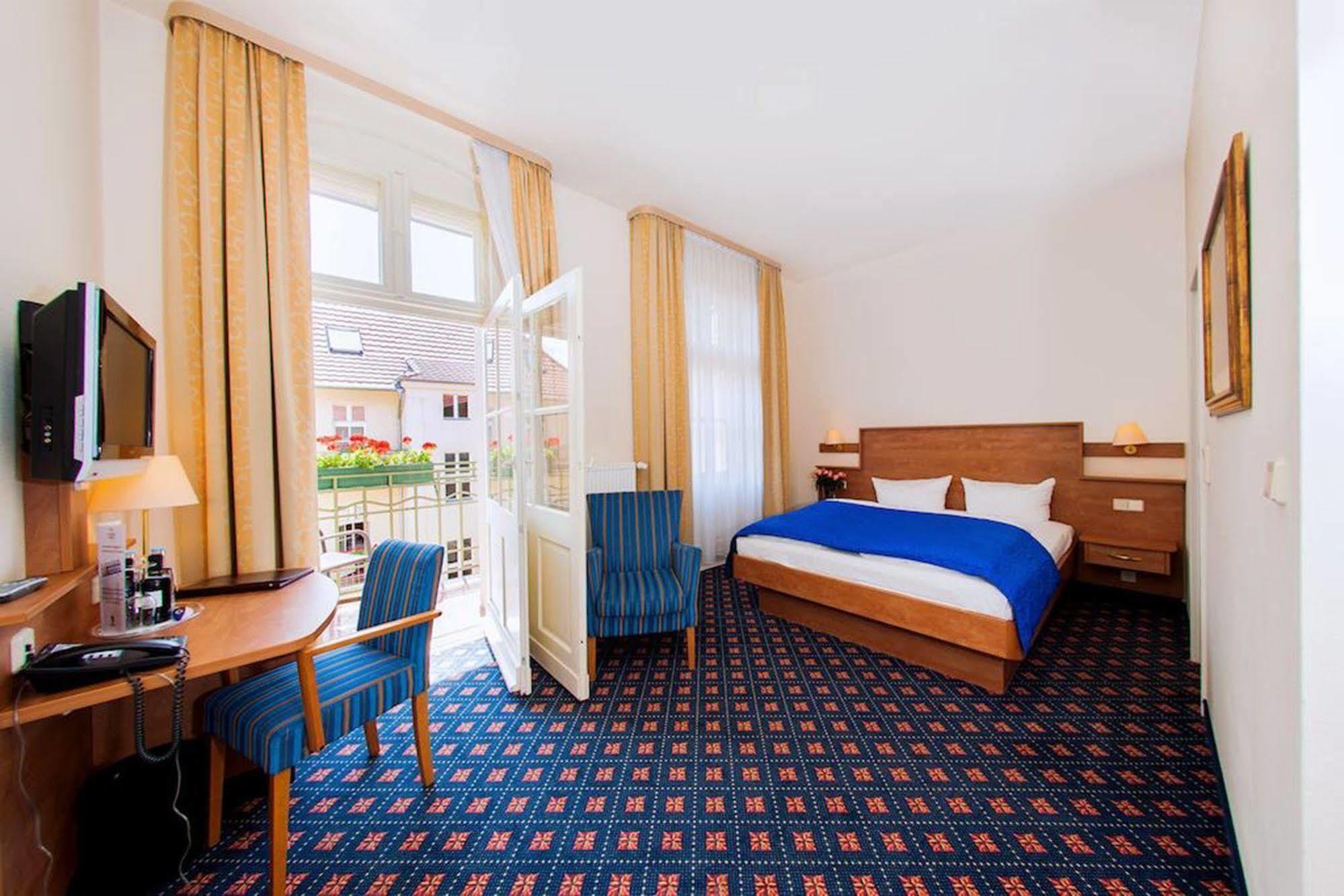 Hotel & Apartments Zarenhof Berlin Prenzlauer Berg Luaran gambar