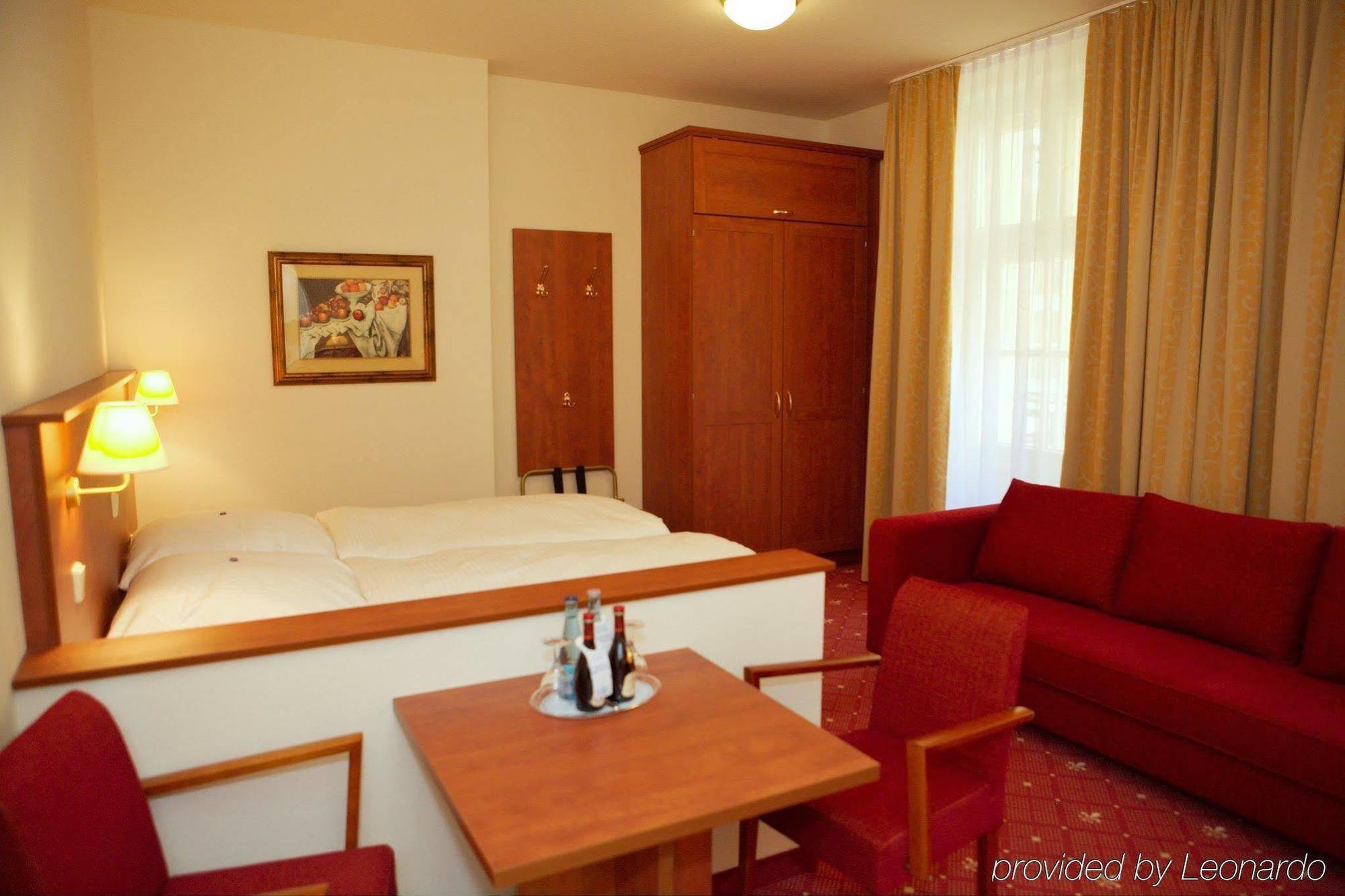 Hotel & Apartments Zarenhof Berlin Prenzlauer Berg Luaran gambar